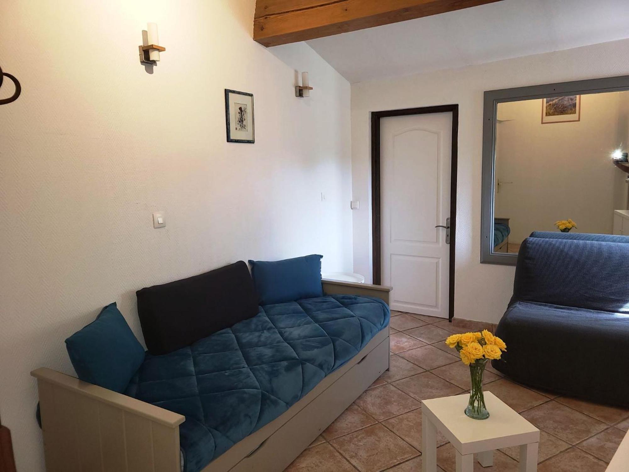 15Mn De Cannes, Villa La Soleiade , 3Gites 2-4 Pers Type T2, Climatises, Piscine, Au Lac De Saint-Cassien Var Montauroux Ngoại thất bức ảnh