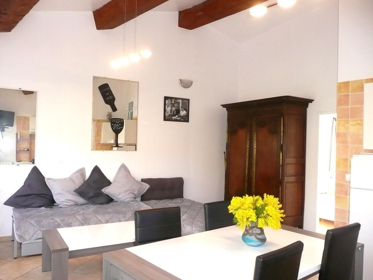 15Mn De Cannes, Villa La Soleiade , 3Gites 2-4 Pers Type T2, Climatises, Piscine, Au Lac De Saint-Cassien Var Montauroux Ngoại thất bức ảnh